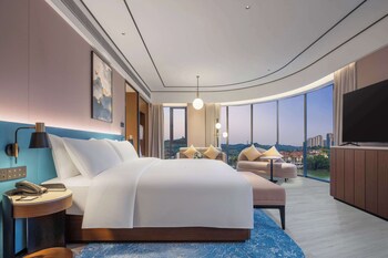 hilton garden inn yichang yiling
