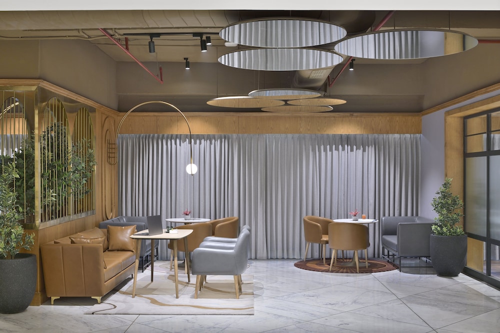 citadines paras square gurugram