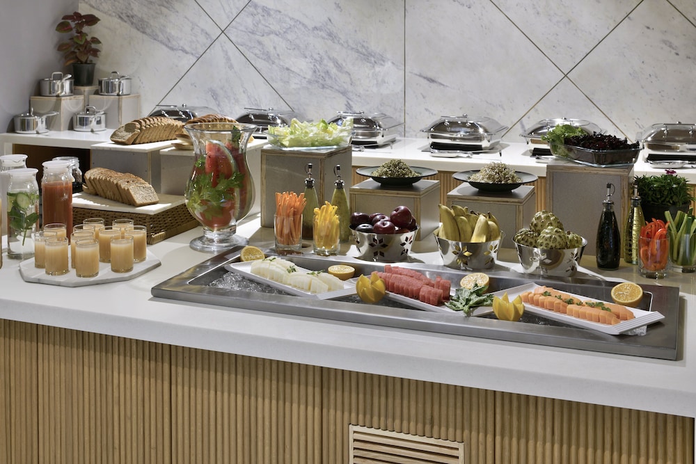 citadines paras square gurugram