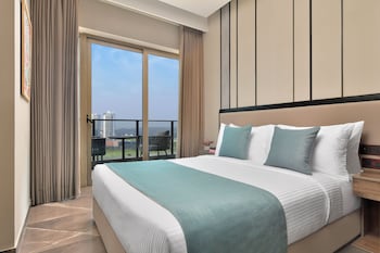 citadines paras square gurugram