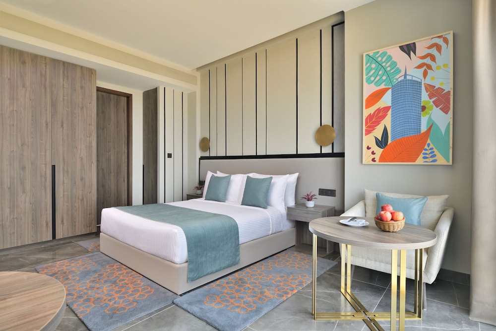 citadines paras square gurugram