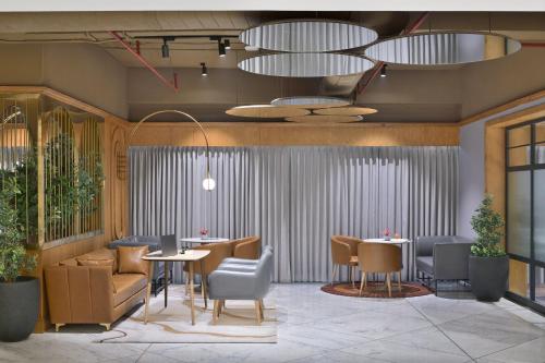 citadines paras square gurugram