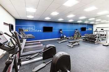 holiday inn express and suites senatobia i 55 an ihg hotel