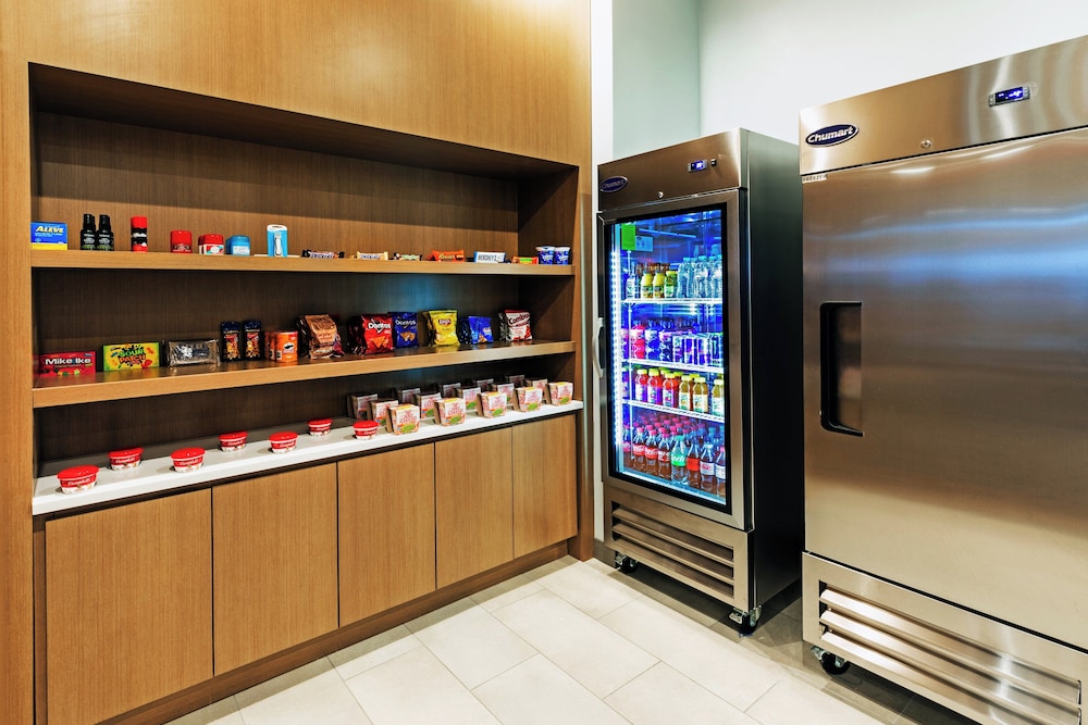 holiday inn express and suites senatobia i 55 an ihg hotel