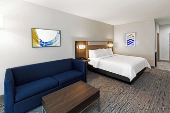 holiday inn express and suites senatobia i 55 an ihg hotel