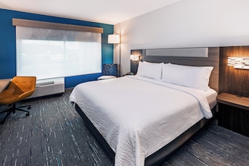 holiday inn express and suites senatobia i 55 an ihg hotel