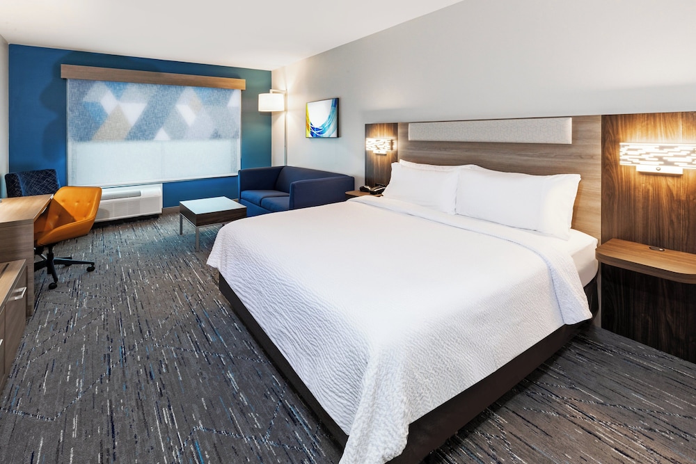 holiday inn express and suites senatobia i 55 an ihg hotel