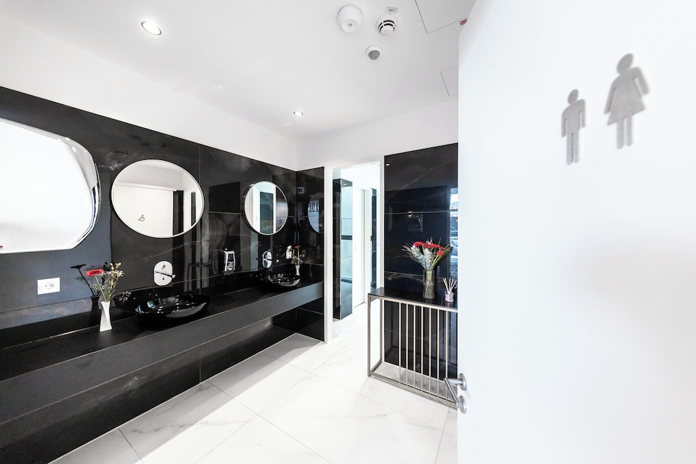 best western premier hotel royal blue