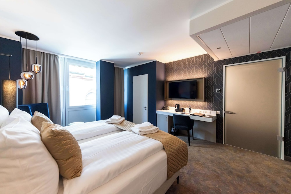 best western premier hotel royal blue