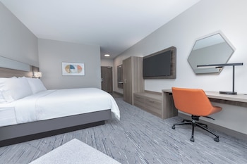 holiday inn express and suites austin airport east