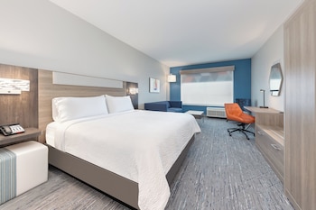 holiday inn express and suites austin airport east