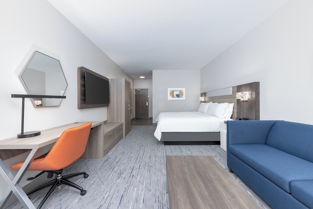 holiday inn express and suites austin airport east