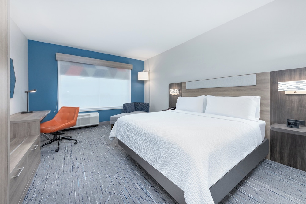 holiday inn express and suites austin airport east