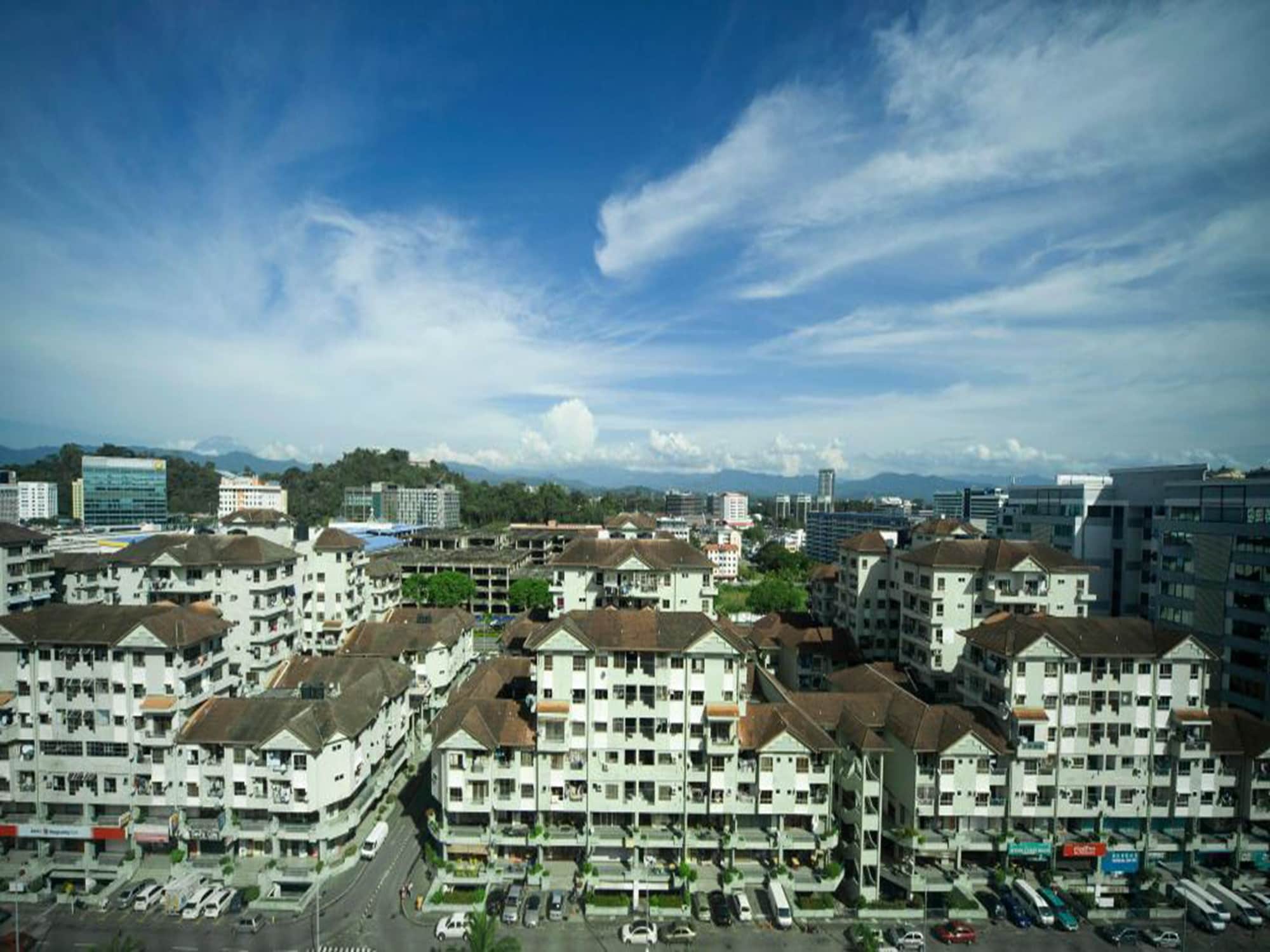 promenade hotel kota kinabalu