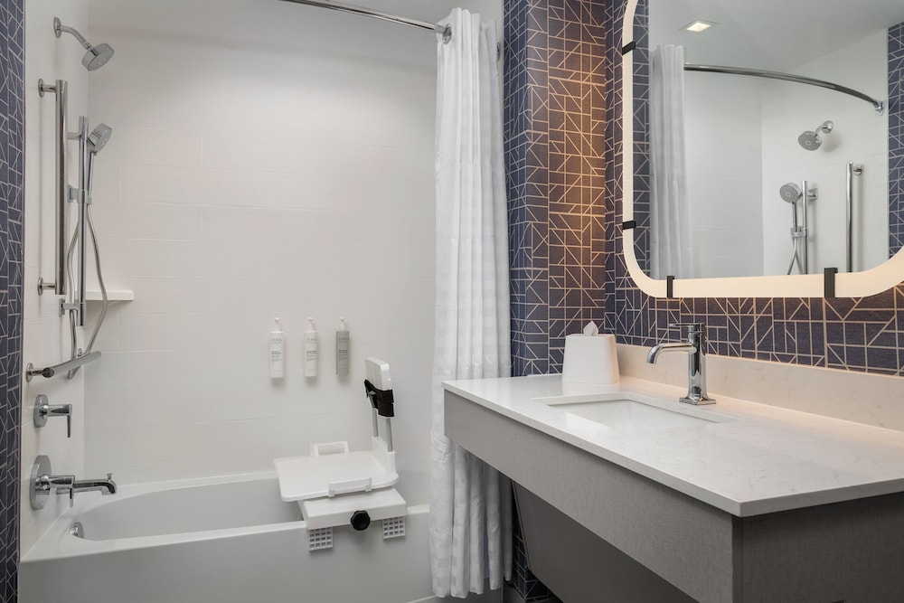 homewood suites by hilton newport cincinnati