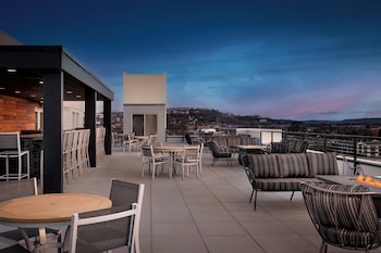 homewood suites by hilton newport cincinnati