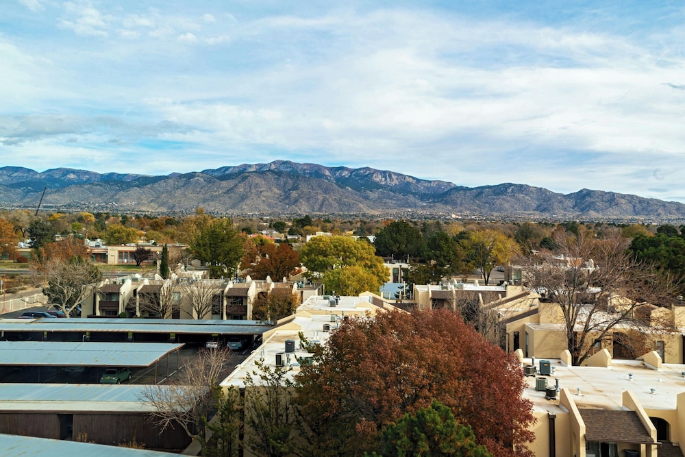 towneplace suites albuquerque uptown