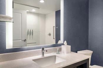 residence inn detroit dearborn