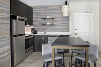 residence inn detroit dearborn