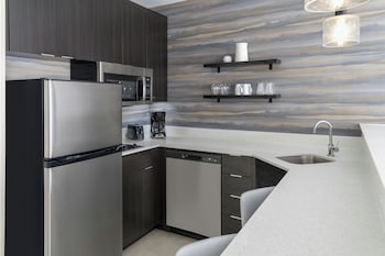 residence inn detroit dearborn