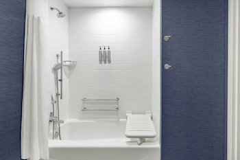 residence inn detroit dearborn