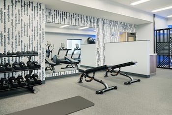 atwell suites kansas city airport an ihg hotel