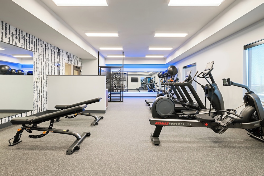 atwell suites kansas city airport an ihg hotel