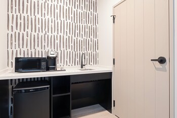 atwell suites kansas city airport an ihg hotel