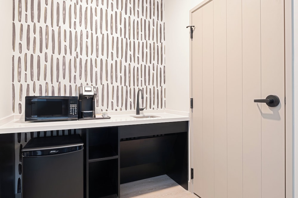 atwell suites kansas city airport an ihg hotel