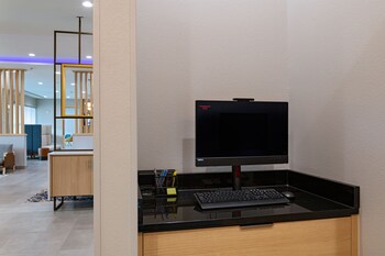 towneplace suites stafford sugar land