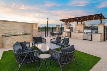 towneplace suites stafford sugar land