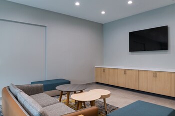 towneplace suites stafford sugar land