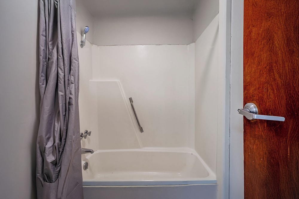 southern inn walterboro i95 by oyo