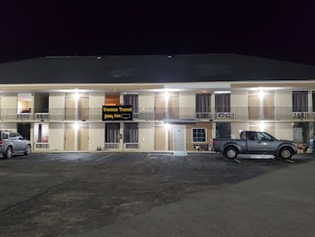 hotel vienna i 75 by oyo