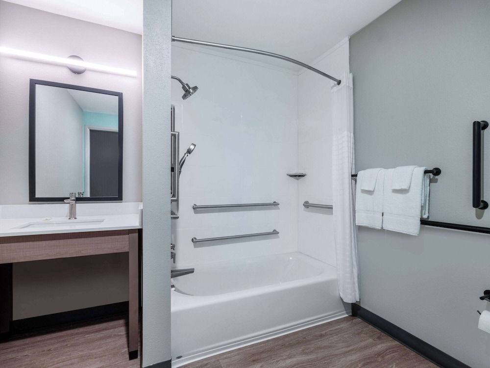 echo suites extended stay by wyndham spartanburg