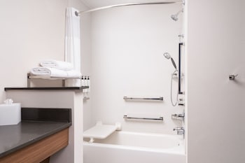 fairfield by marriott inn and suites waycross