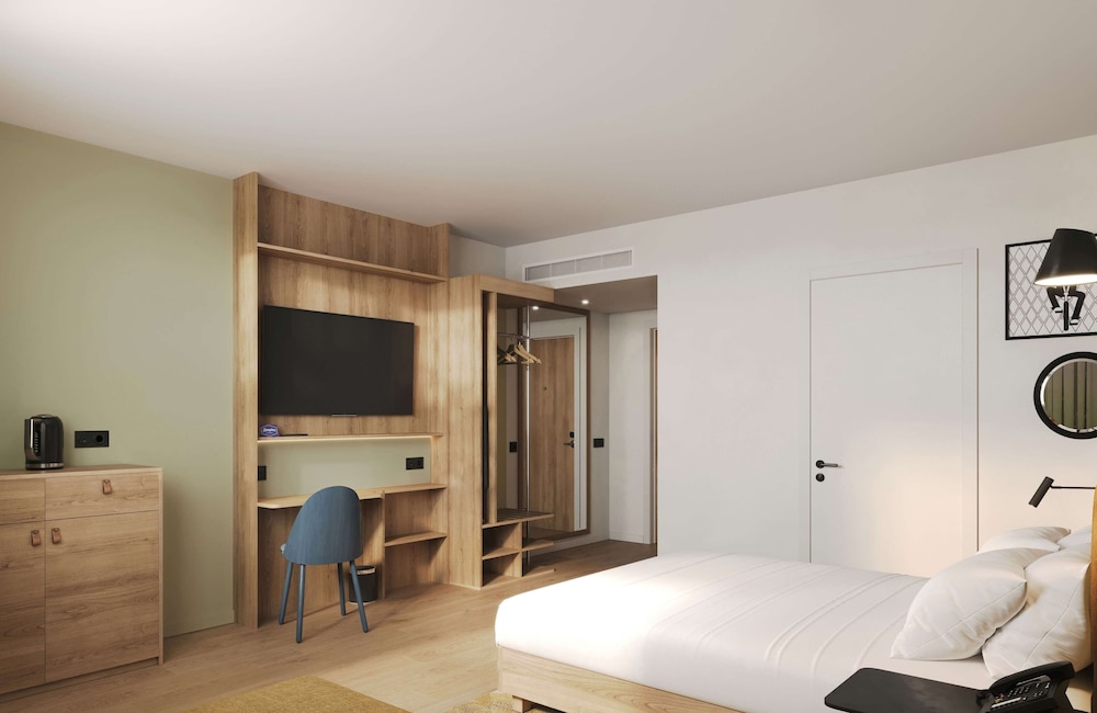 hampton by hilton paris charles de gaulle airport