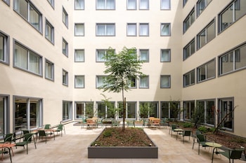hampton by hilton paris charles de gaulle airport