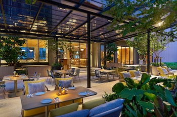 hilton garden inn rayong