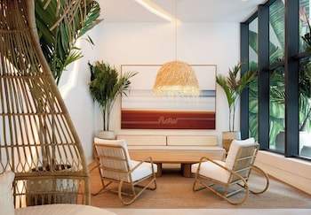 Flow Miami Hotel,,4 star