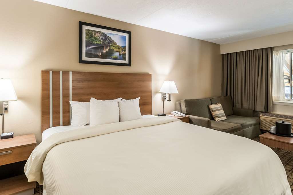 clarion inn harpers ferry charles town