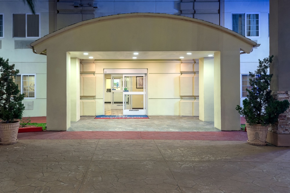 candlewood suites lax hawthorne by ihg