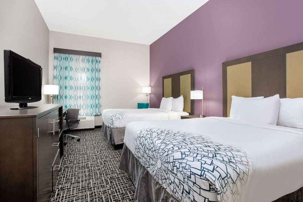 la quinta inn and suites by wyndham hillsboro