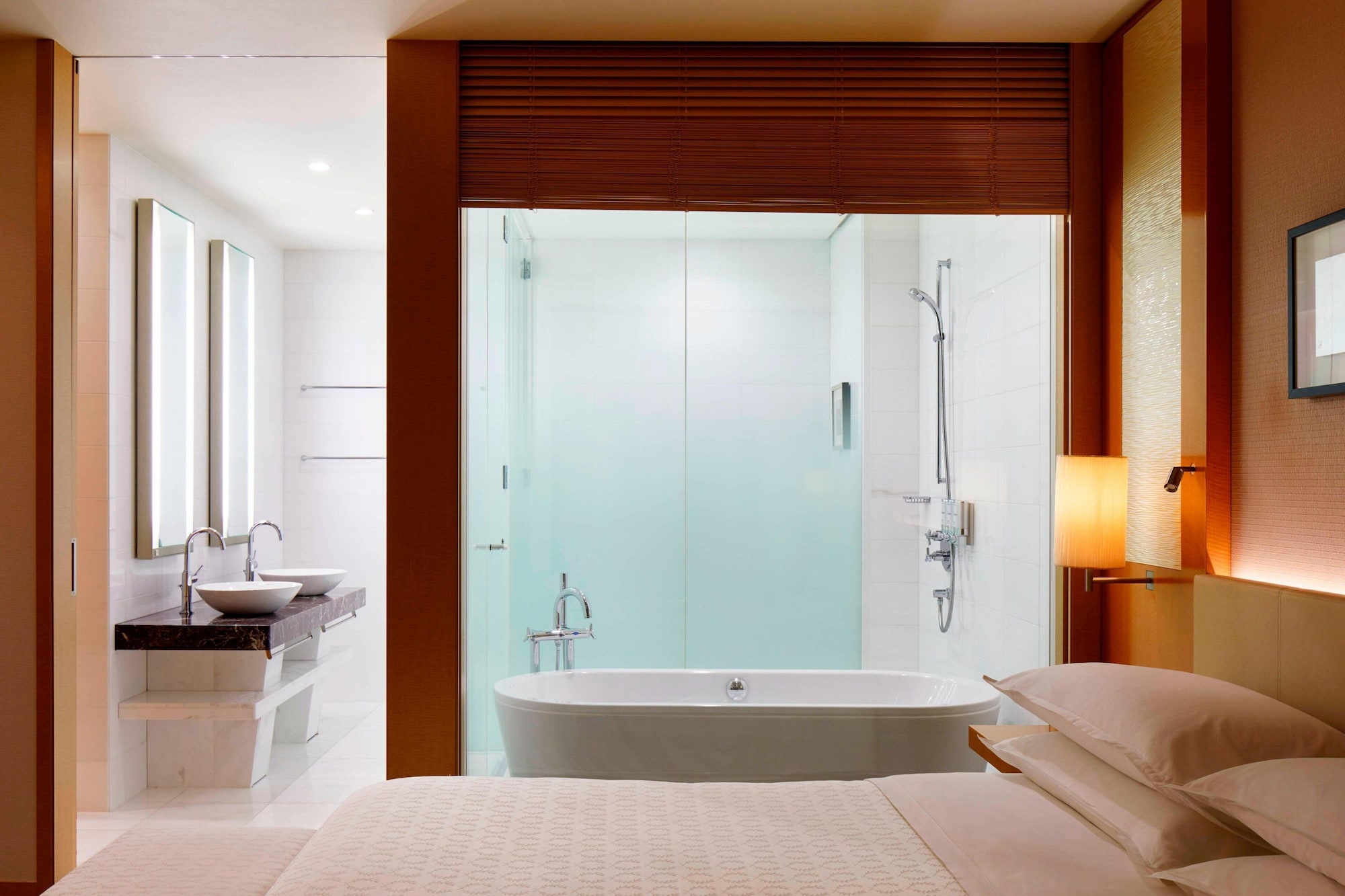 sheraton grand hiroshima hotel