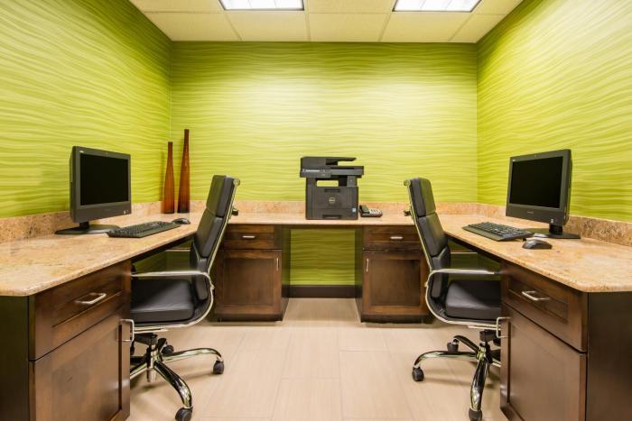 holiday inn express hotel and suites hobbs by ihg