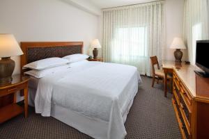 sheraton princess kaiulani waikiki beach