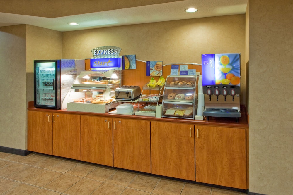 holiday inn express hanover by ihg