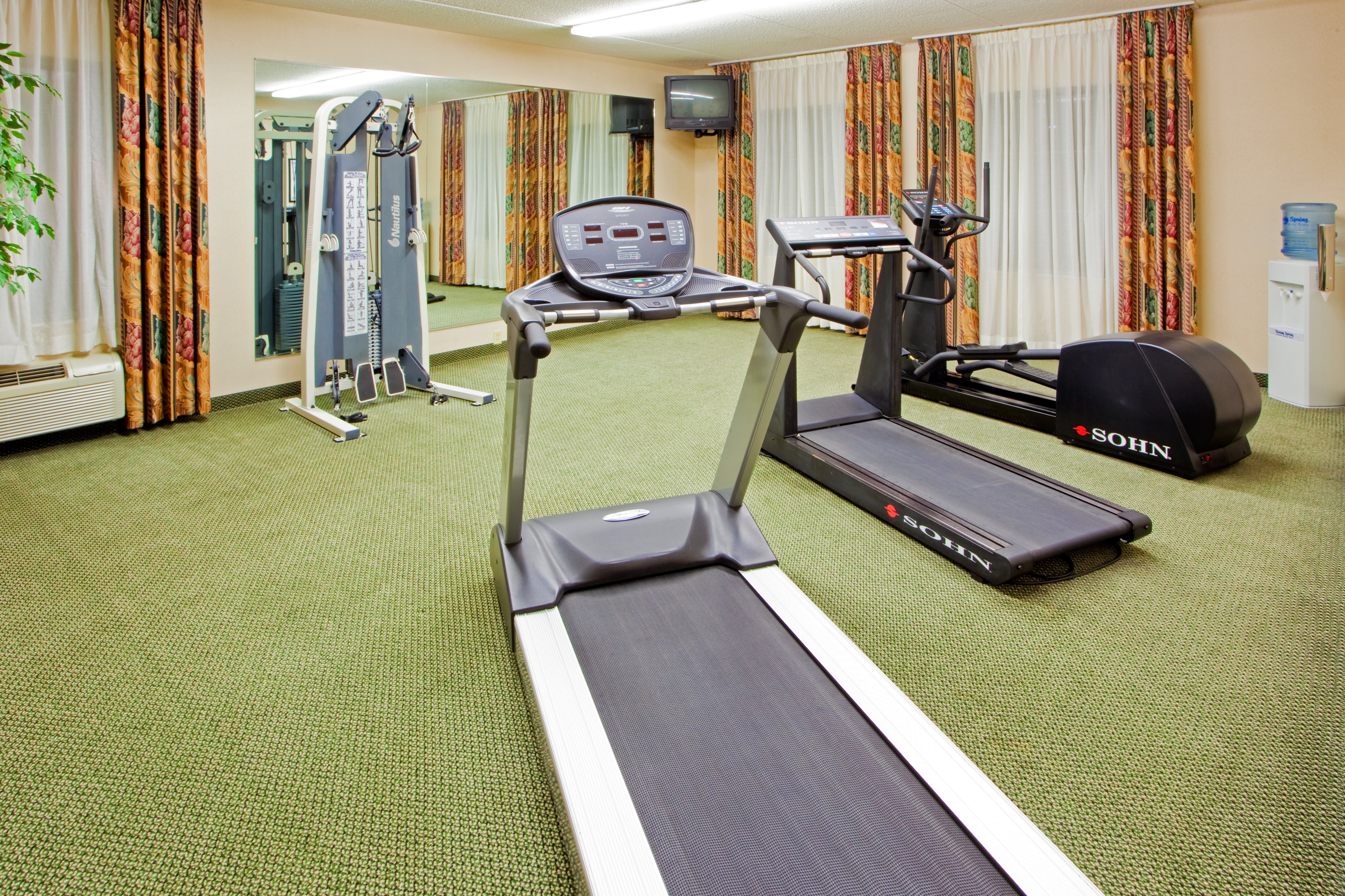 holiday inn express hanover by ihg
