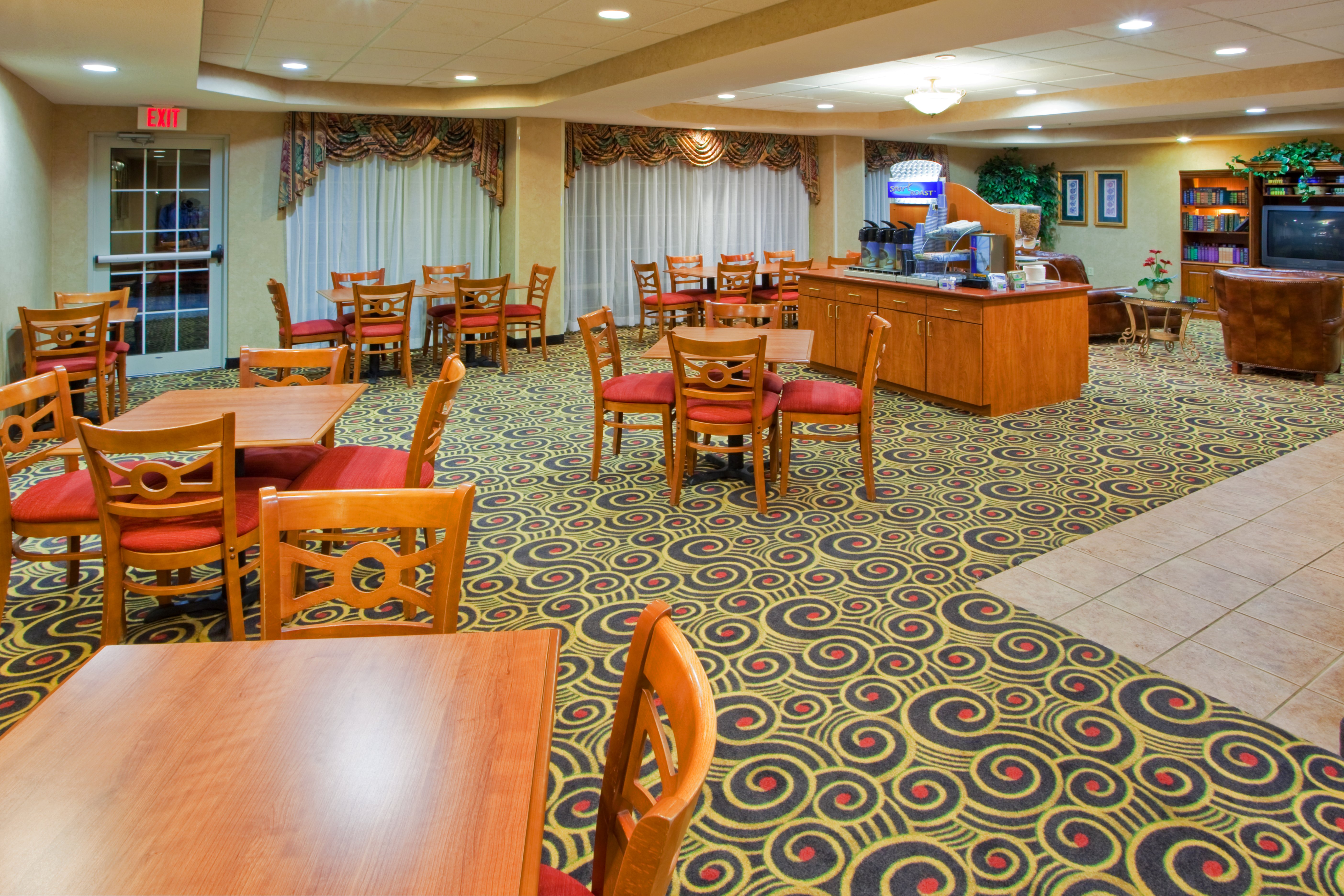holiday inn express hanover by ihg