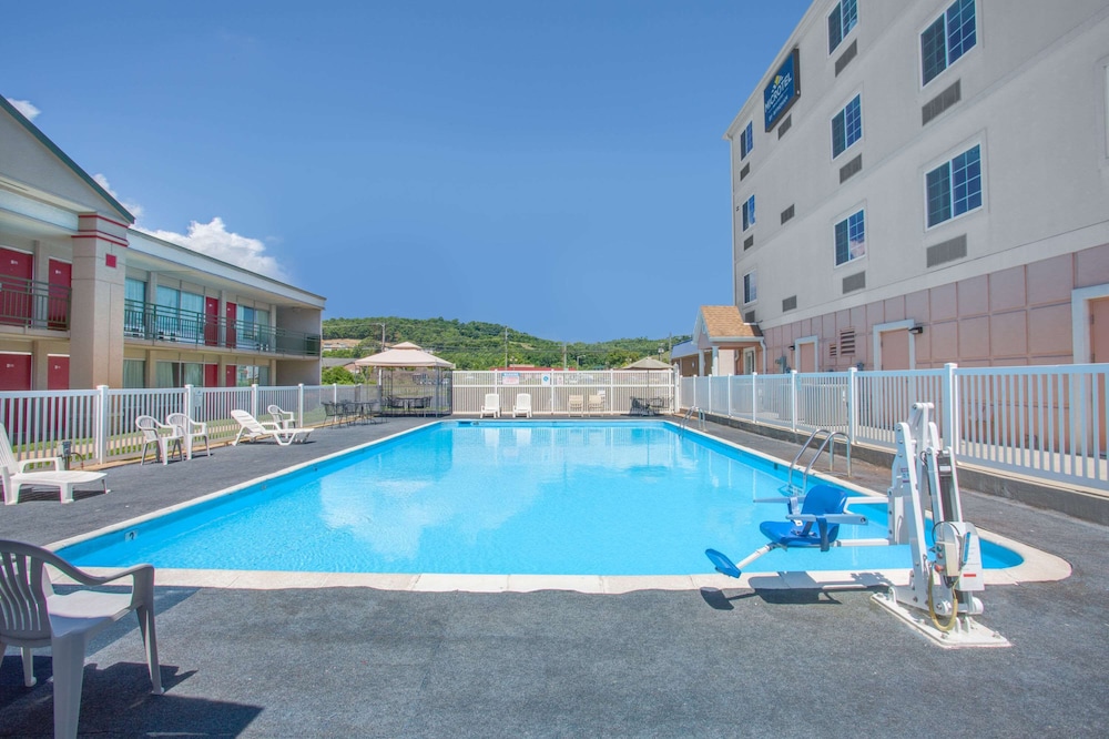 microtel inn and suites by wyndham harrisonburg